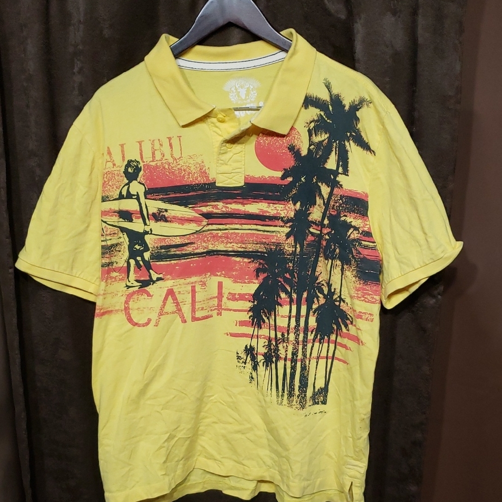 Roebuck Co. Men's Graphic Polo Shirt Yellow Cali Summer Vibes Vaporwave Sunset